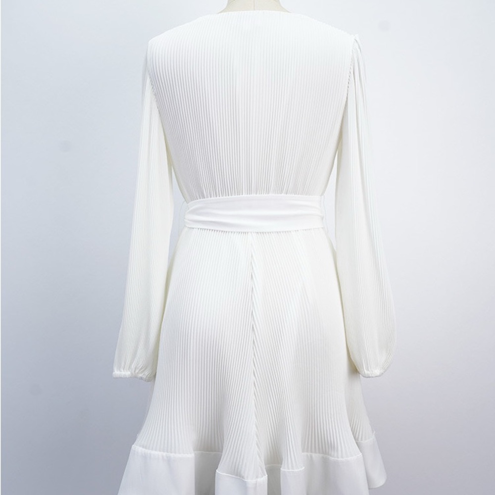 NWOT Milly Liv Long-Sleeve V-Neck Pleated Belted Mini Dress - Picture 9 of 16